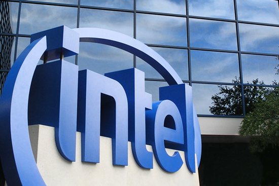 Intel объявляет о рекордной квартальной выручке в размере $14.6 млрд