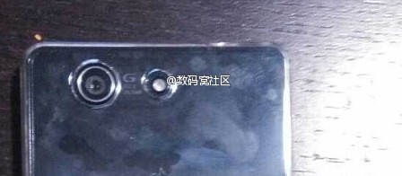 Xperia-Z3-Compact_02
