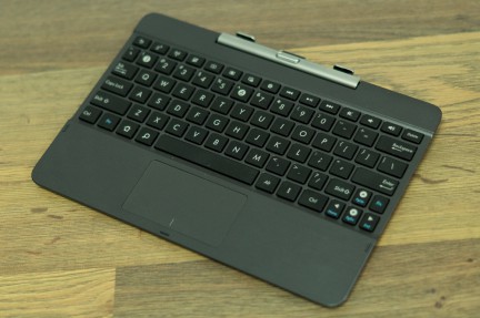 ASUS_Transformer_TF303CL-14