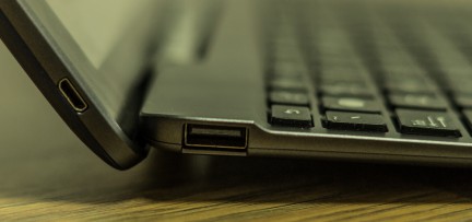 ASUS_Transformer_TF303CL-3