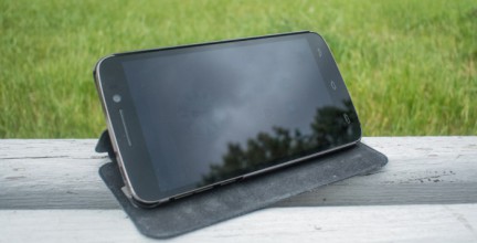 Prestigio MultiPhone 7600 DUO