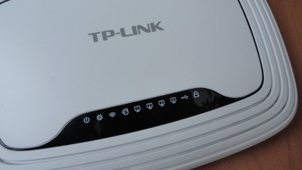 TP-LINK-TL-WR842ND_03