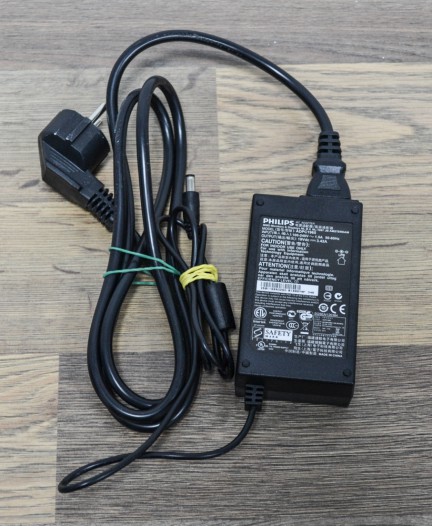 philips_284E5 (22 of 1)