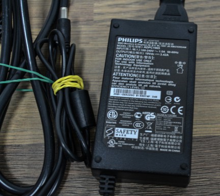 philips_284E5 (23 of 1)