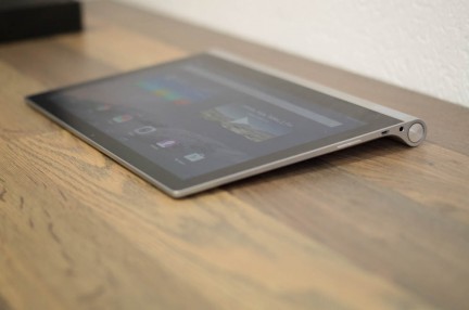LenovoYOGAtablet-2-2