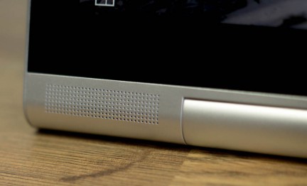 LenovoYOGAtablet-3
