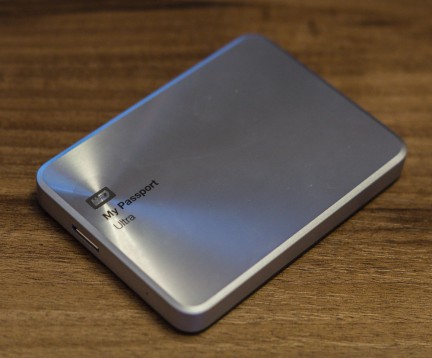 WD_My_Passport_Ultra_metal-2