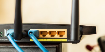 TP-LINK_TL-WDR4300-8