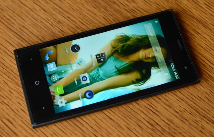 Highscreen_Zera_S-20