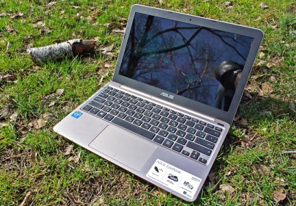 ASUS-EeeBook-X205TA-001-05