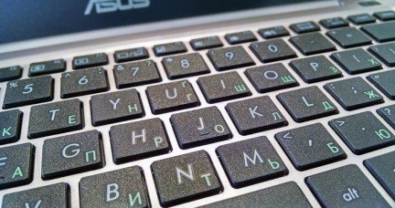 ASUS-EeeBook-X205TA-005