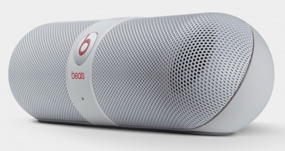 [Видео] Портативная мобильная колонка Beats Pill — распаковка и обзор