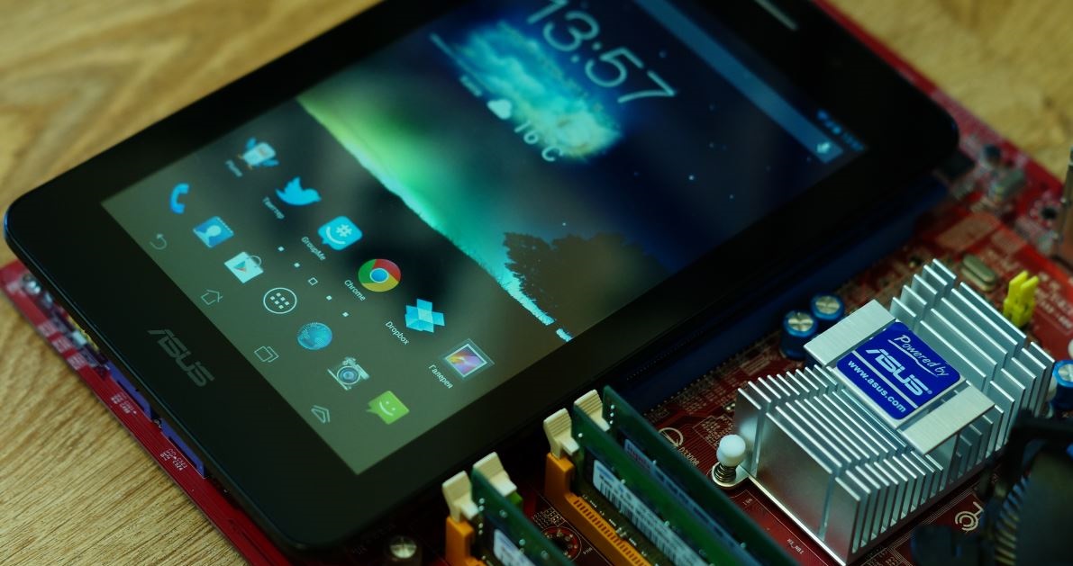 Приручаем мирный атом. Обзор планшетофона Asus Fonepad