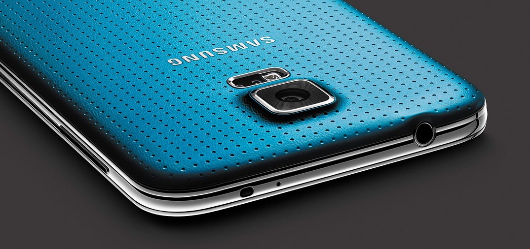 [Видео] Samsung Galaxy S5 — полный обзор с фишками и изменениями