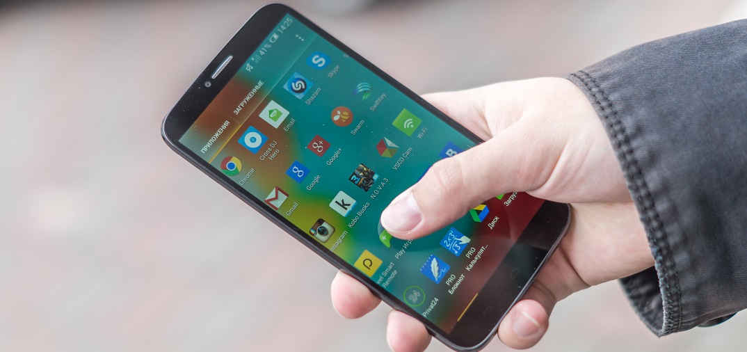 Работа над ошибками — обзор фаблета ALCATEL ONETOUCH HERO 2