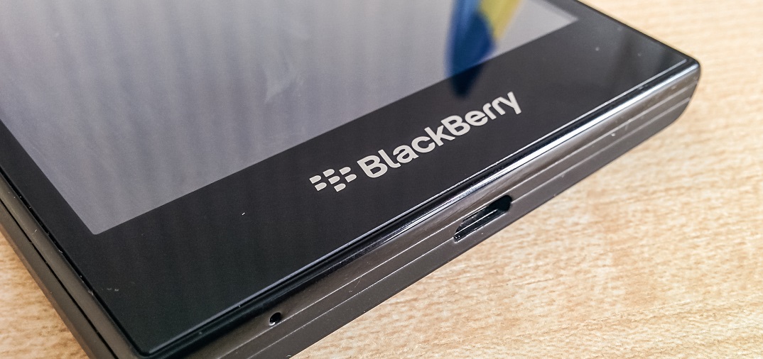 Обзор BlackBerry Z3 — бюджетник с именем