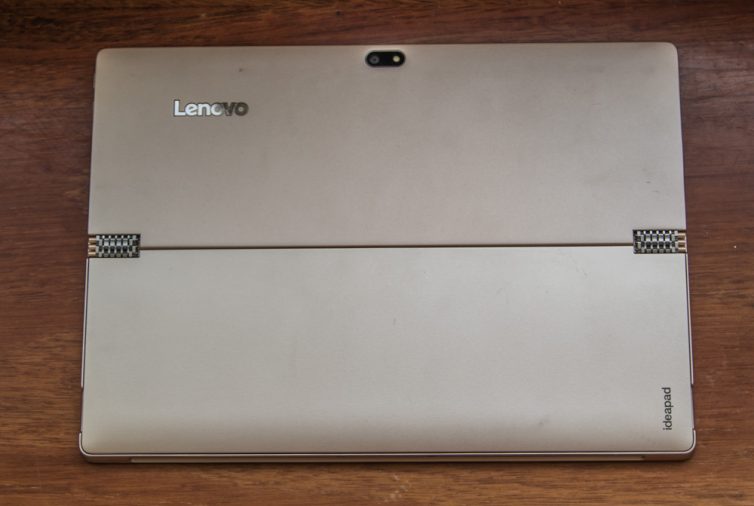 Lenovo IdeaPad MiiX 700