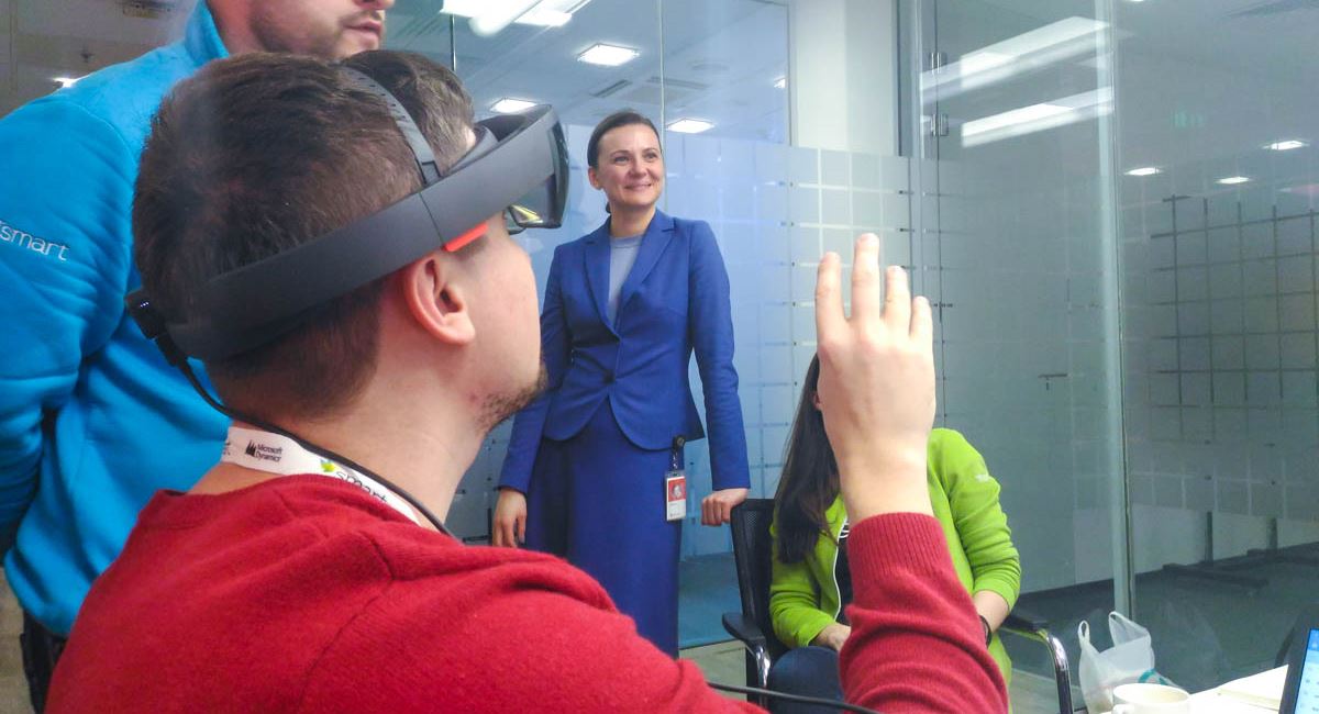 hololens 52