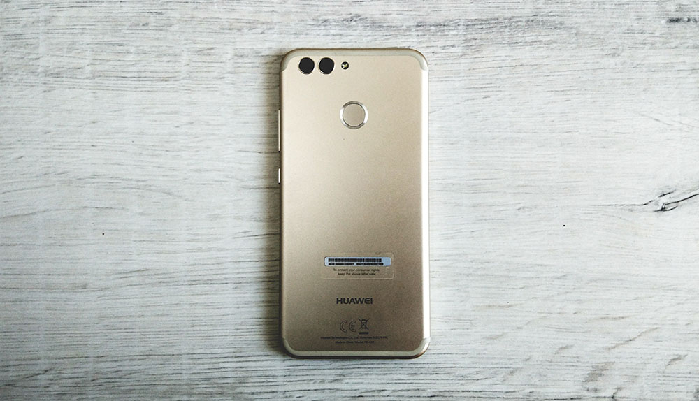 Huawei 新星2