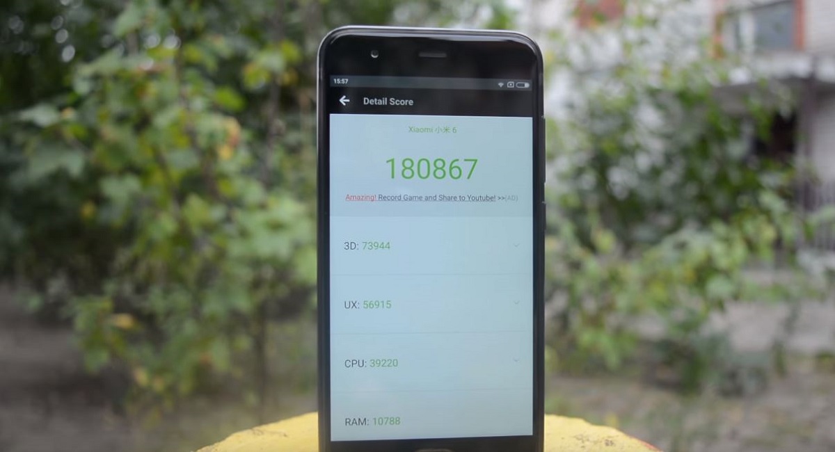 Відео: Огляд Xiaomi Mi 6
