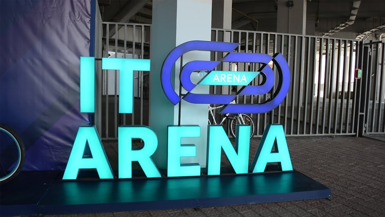 Відео: Репортаж з IT Arena 2017 – Міжнародна виставка стартапів у Львові / Afterparty: Futureland Festival 2017