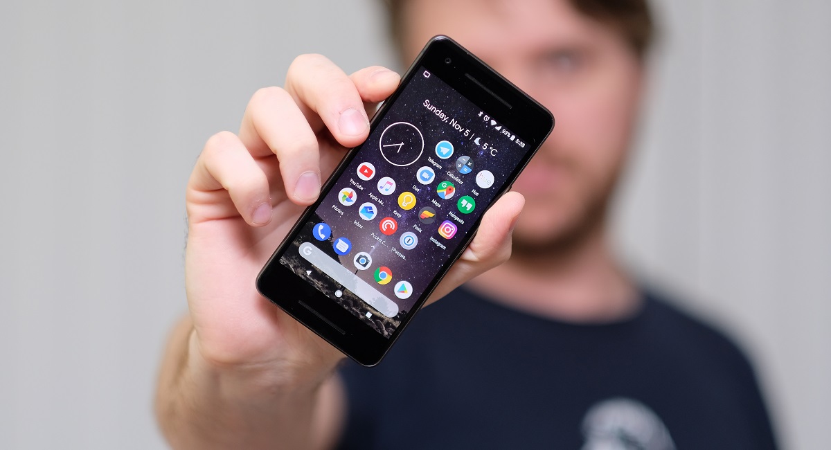 Видео: обзор Google Pixel 2