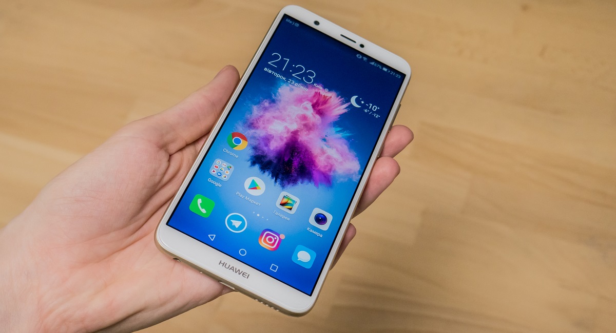 podar ocupado cristal Huawei P Smart review – A new hit mid-ranger - Root Nation