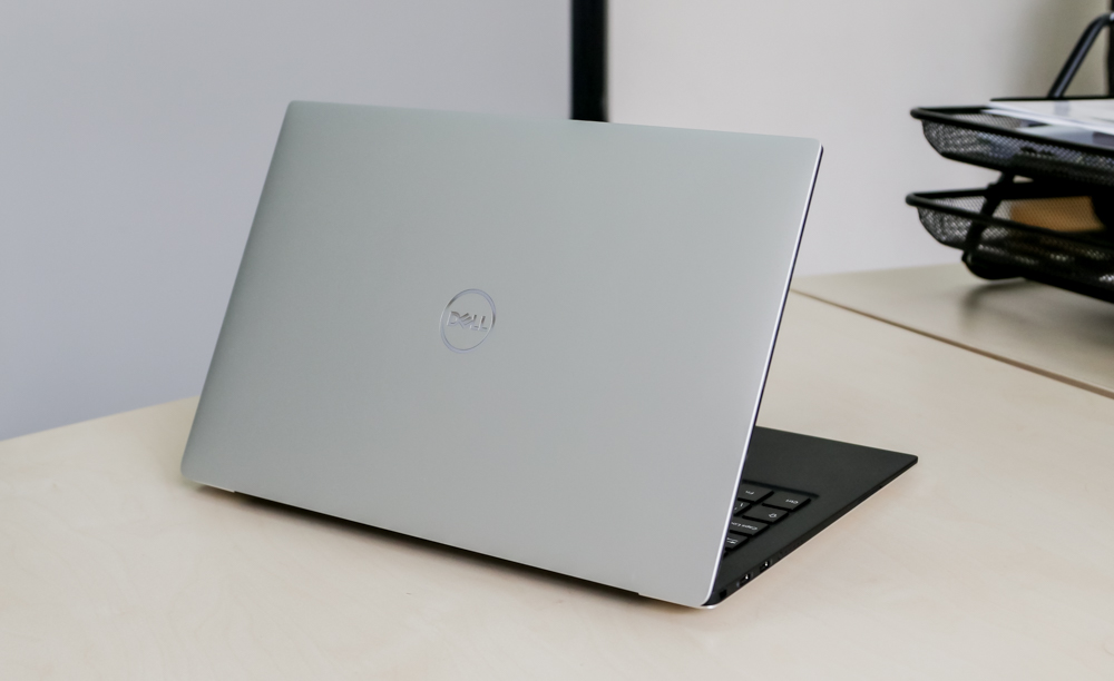 Обзор Dell XPS 13 (2018) - эталонный ультрабук