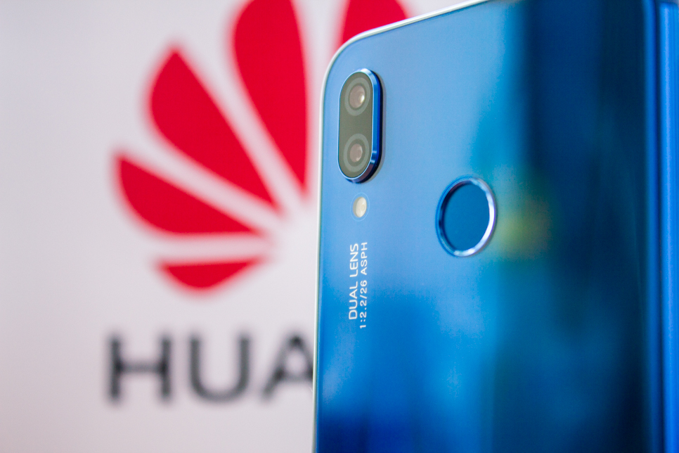 Huawei P20 लाइट