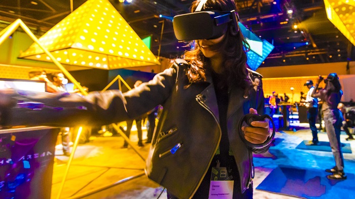 immersive theater VR