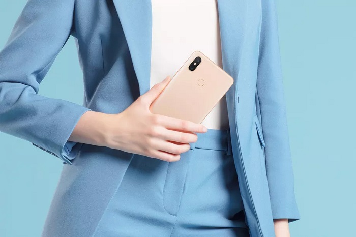 Xiaomi Mi Max 3 – Громадный смартфон с внушительной батареей