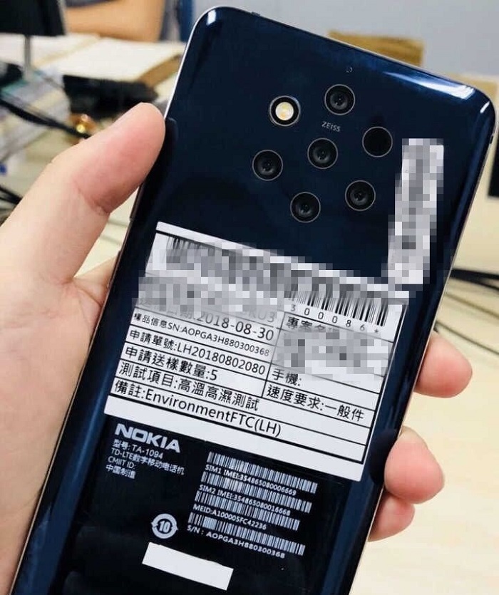 "Nokia 9