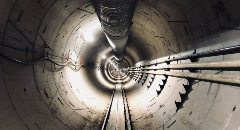 Boring Company построит футуристический туннельный гараж