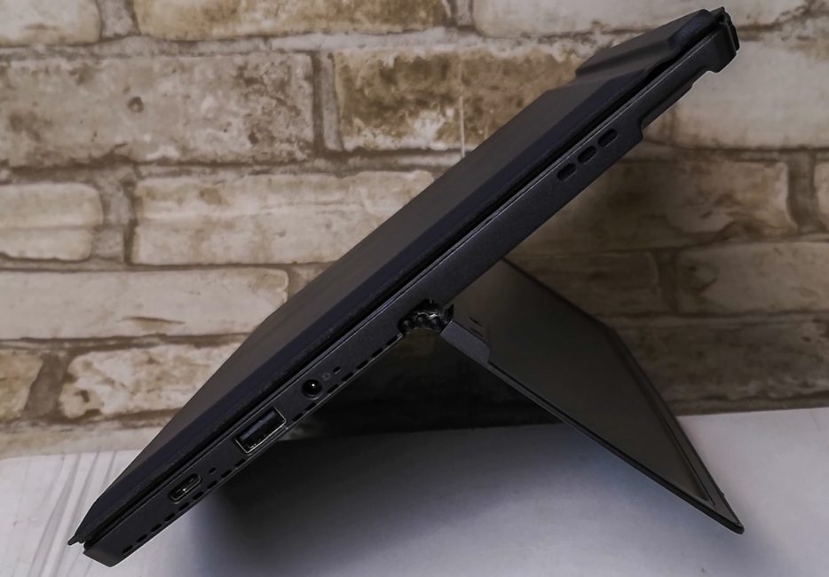 Обзор планшето-ноутбука Lenovo Miix 520. Почти всё в одном