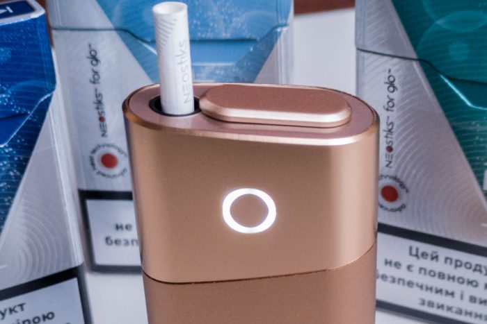 Glo review Tobacco heating device Root Nation