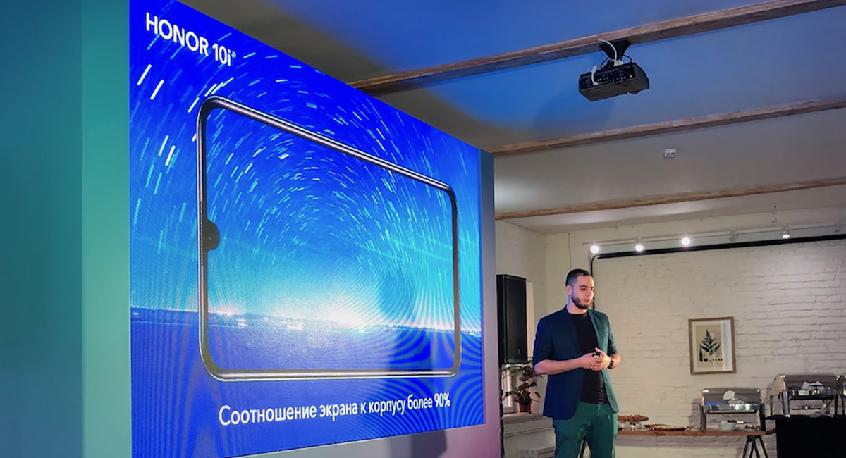 Honor 10i title