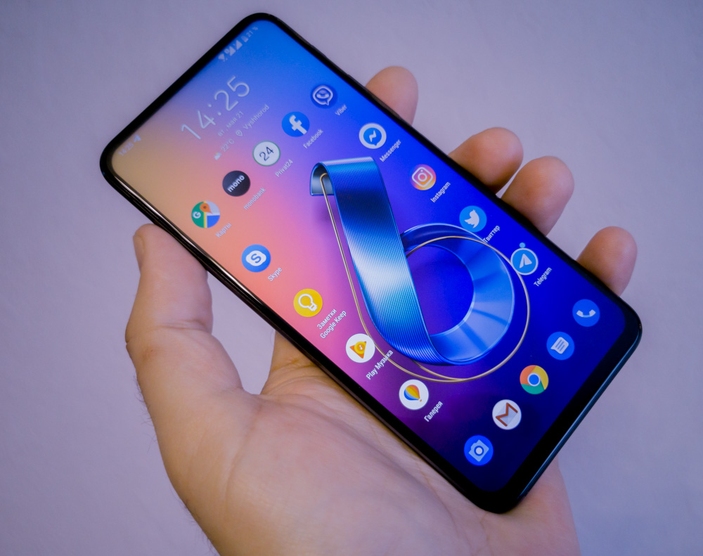 ASUS ZenFone 6- ը