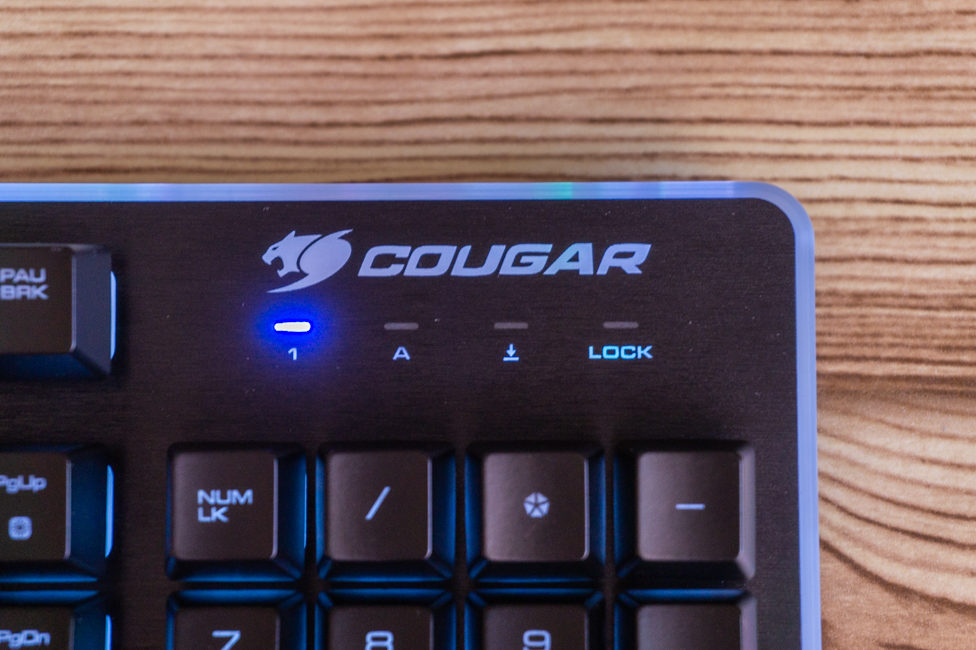 Cougar Core EX