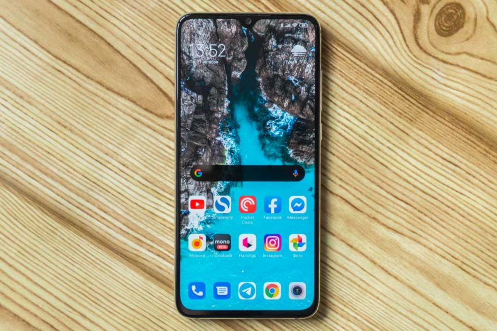 Xiaomi Mi 9 энгийн хувилбар