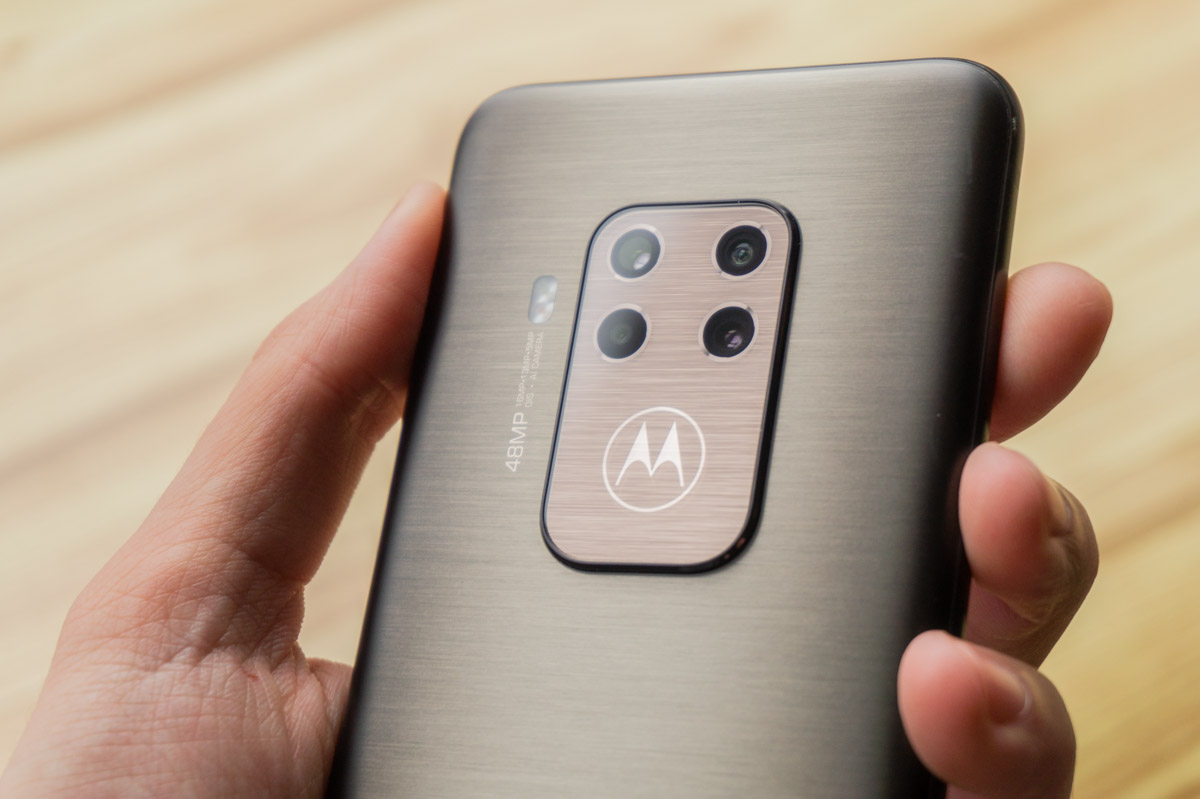 Motorola ერთი მასშტაბირება