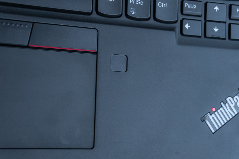 Lenovo ThinkPad X1 Karbon Generasi ke-7