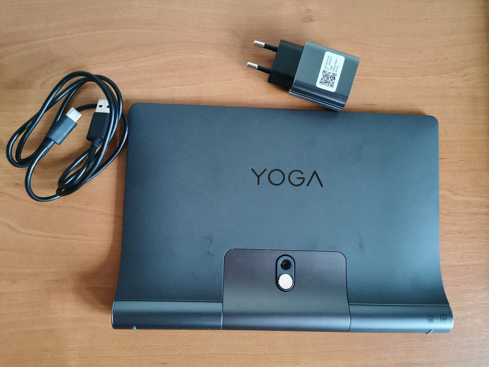 Lenovo yoga smart tab