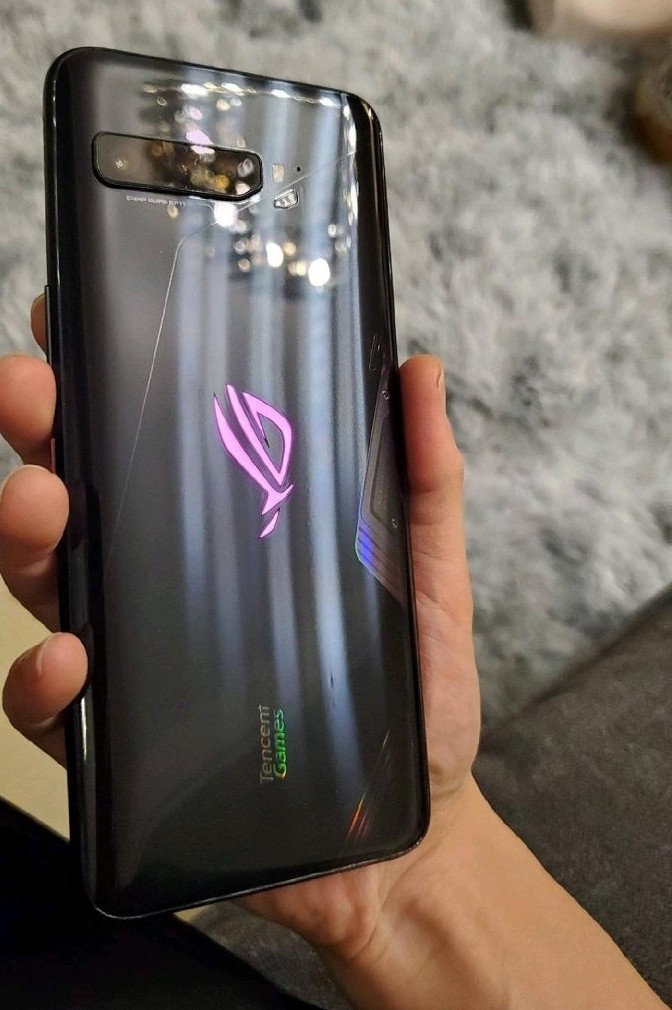 ASUS ROG Phone 3