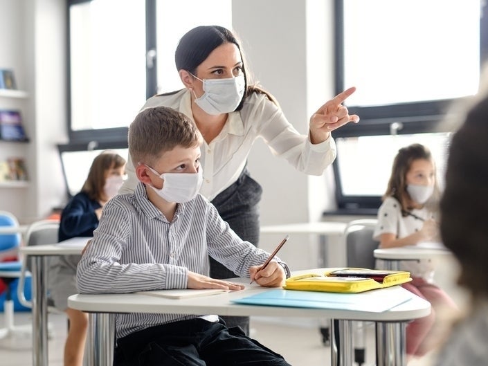 Como escolher um bom laptop para crianças em idade escolar e estudantes