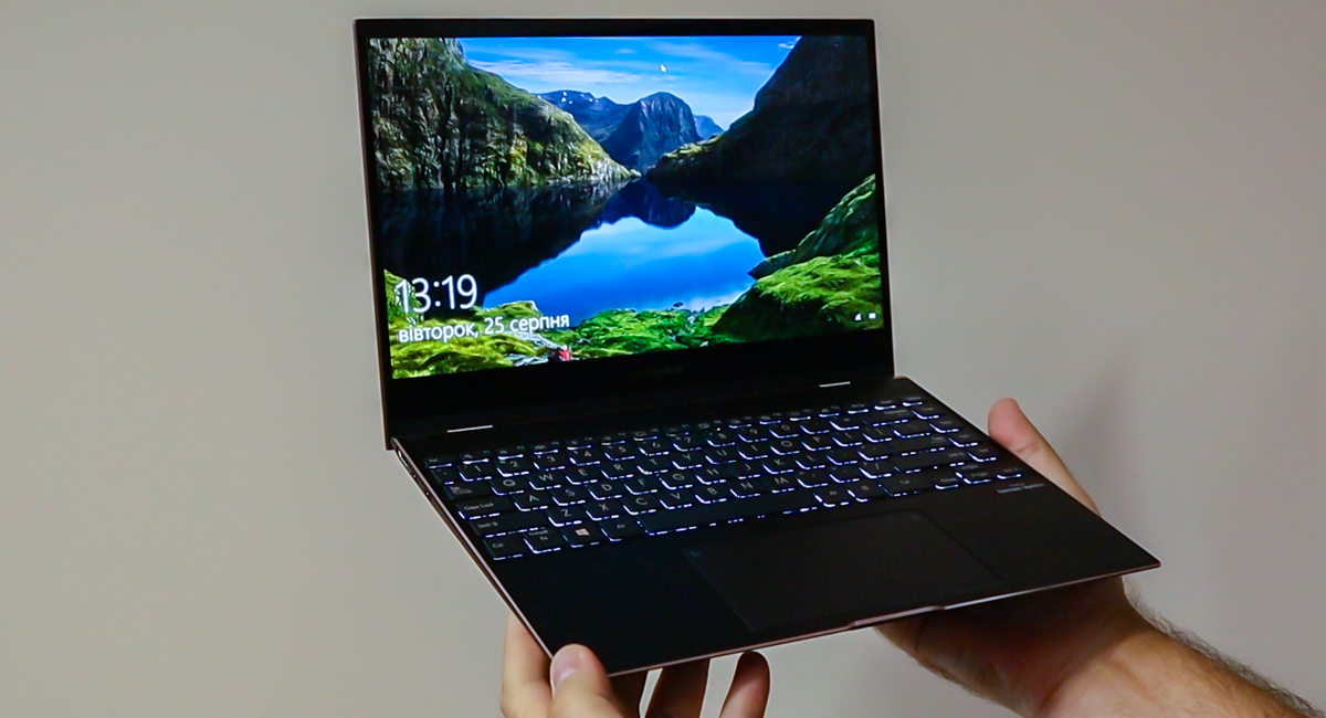ASUS ZenBook Flip S