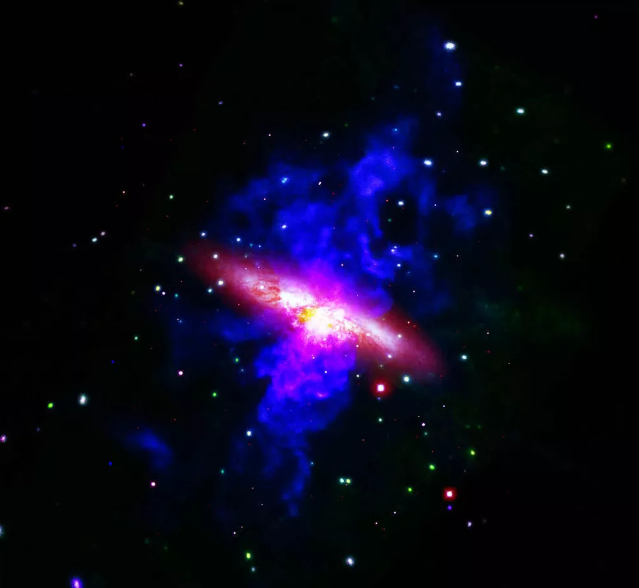 M82