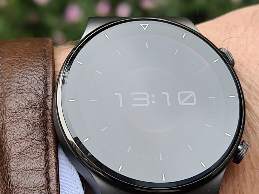 watch gt size