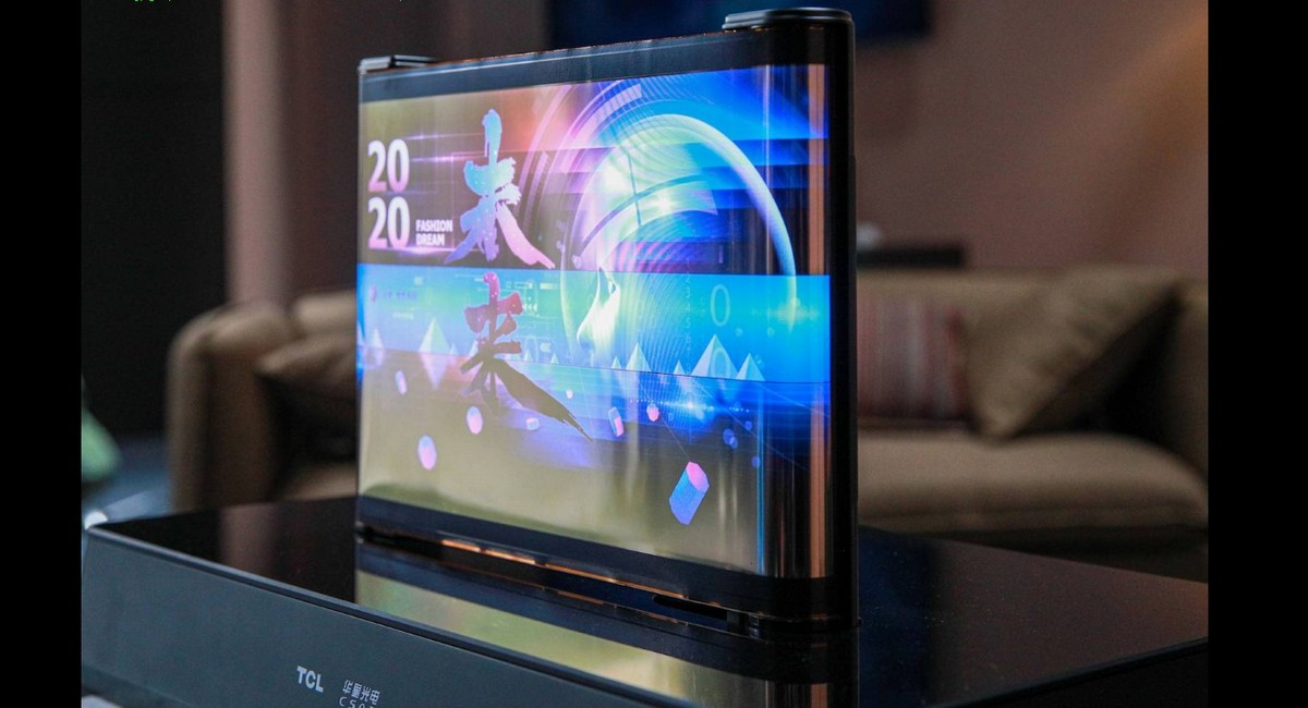 TCL OLED display
