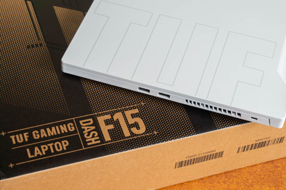 ASUS TUF 短跑 F15