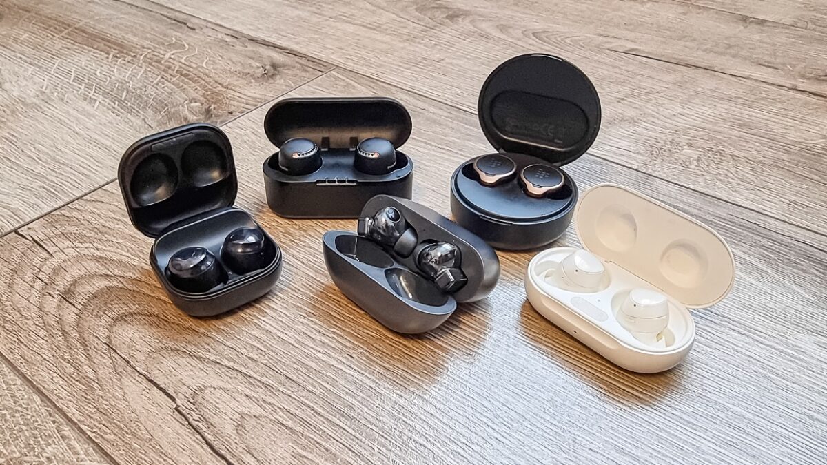 Big comparison of 10 1 TWS earbuds Samsung Huawei Sony